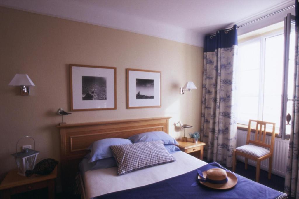 Hotel La Baie Des Anges Spa Marin Landéda الغرفة الصورة